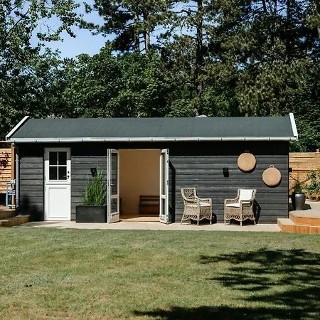 Hébergement de vacances Nordic-style Summer House Near Forest And